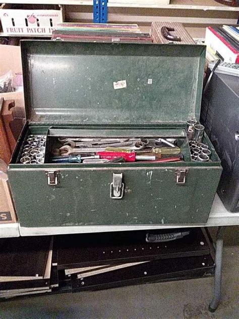 Vintage PIONEER STEEL CO. Tool Box LOS ANGELES